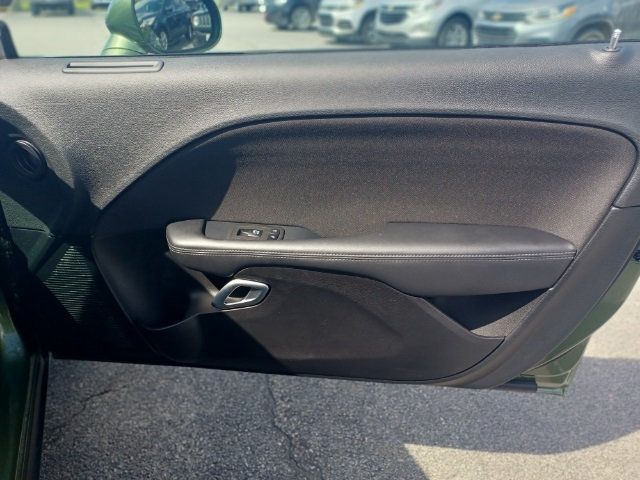 2022 Dodge Challenger SXT RWD - 21425646 - 21