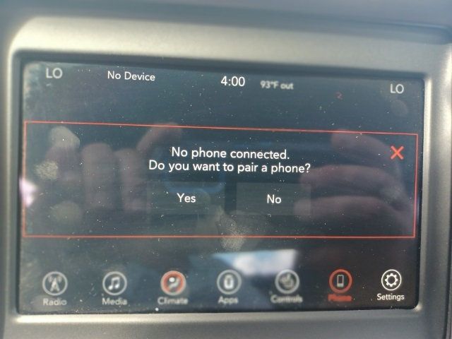 2022 Dodge Challenger SXT RWD - 21425646 - 46