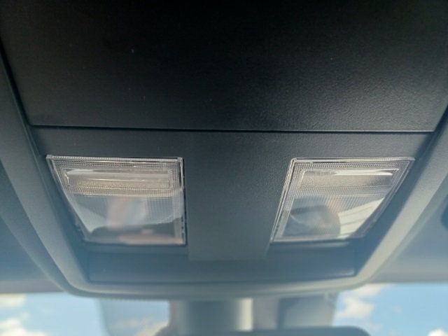 2022 Dodge Challenger SXT RWD - 21425646 - 50