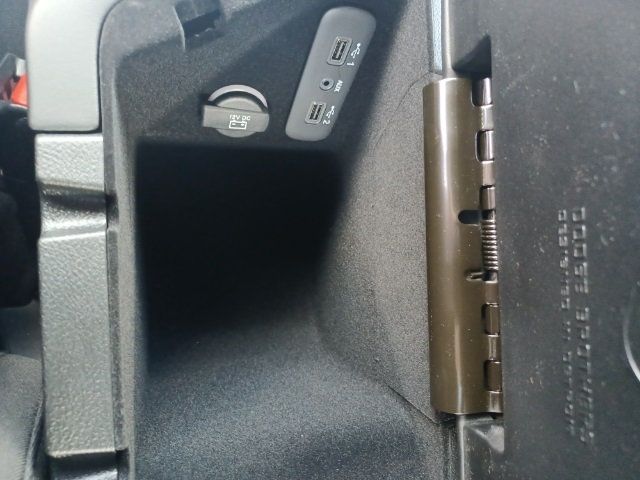 2022 Dodge Challenger SXT RWD - 21425646 - 55