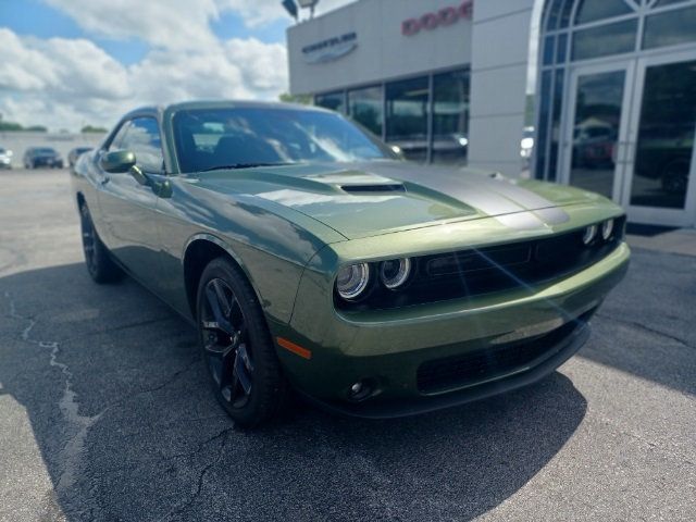 2022 Dodge Challenger SXT RWD - 21425646 - 7
