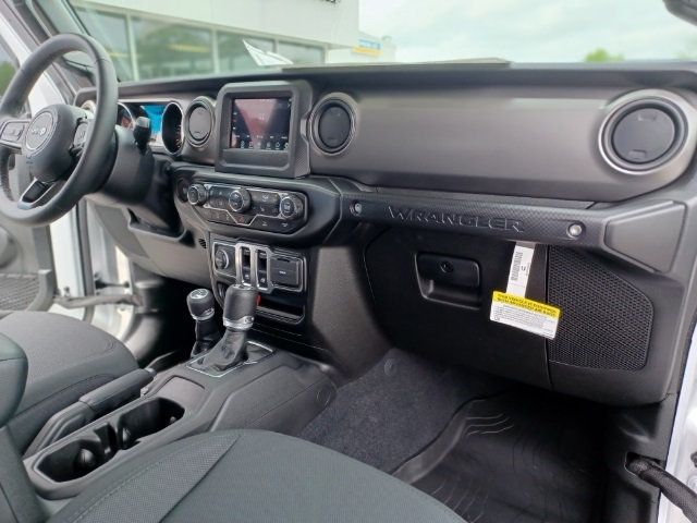 2022 Jeep Wrangler Willys 4x4 - 21480052 - 18