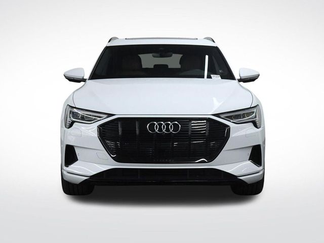 2023 Audi e-tron Premium quattro - 22417237 - 7
