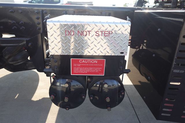 2023 Autocar DC64 Cab & Chassis - Diesel - 22902736 - 19