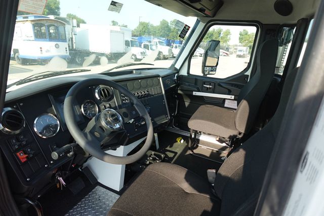 2023 Autocar DC64 Cab & Chassis - Diesel - 22902736 - 54