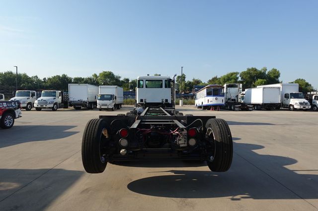 2023 Autocar DC64 Cab & Chassis - Diesel - 22902736 - 7