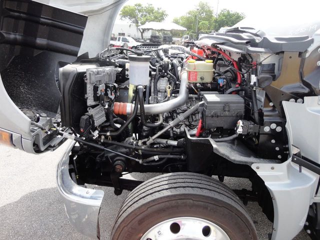 2023 Chevrolet SILVERADO 6500HD 21FT BEAVER TAIL, DOVE TAIL, RAMP TRUCK, EQUIPMENT HAUL - 20971914 - 16