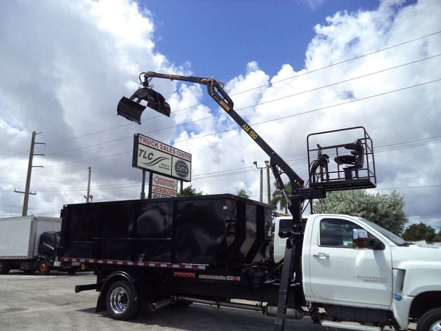 2023 Chevrolet SILVERADO 6500HD With 14ft Roll-Off Truck 17 Yard Grapple Boom & Seat - 22921404 - 12