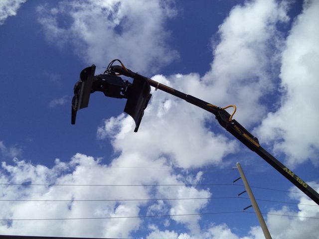 2023 Chevrolet SILVERADO 6500HD With 14ft Roll-Off Truck 17 Yard Grapple Boom & Seat - 22921404 - 15