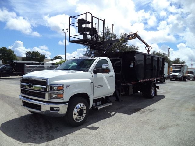 2023 Chevrolet SILVERADO 6500HD With 14ft Roll-Off Truck 17 Yard Grapple Boom & Seat - 22921404 - 2