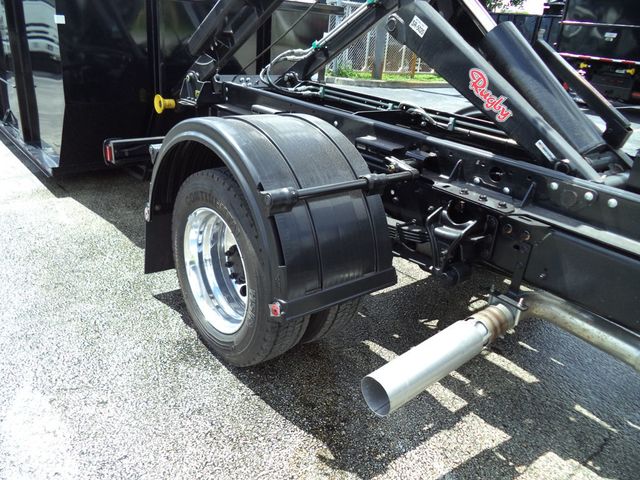 2023 Chevrolet SILVERADO 6500HD With 14ft Roll-Off Truck 17 Yard Grapple Boom & Seat - 22921404 - 32