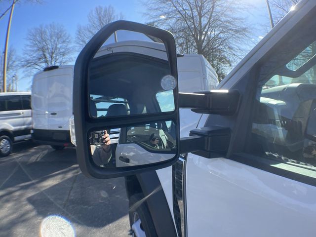 2023 Ford Super Duty F-550 DRW XL - 22461260 - 13