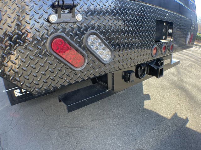 2023 Ford Super Duty F-550 DRW XL - 22461260 - 16
