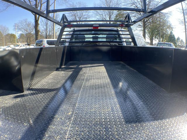 2023 Ford Super Duty F-550 DRW XL - 22461260 - 17