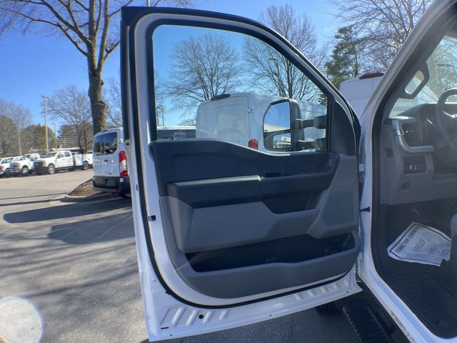 2023 Ford Super Duty F-550 DRW XL - 22461260 - 19