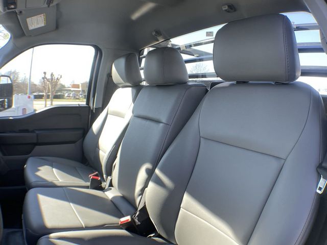 2023 Ford Super Duty F-550 DRW XL - 22461260 - 23