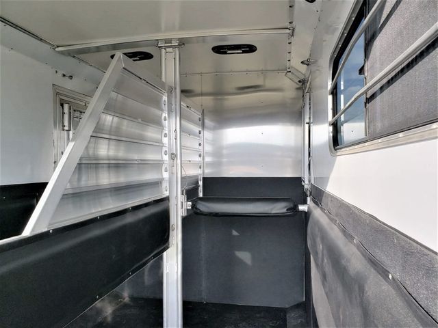 2023 Hart 2 Horse King Straight Load  - 22027131 - 8