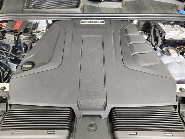 2024 Audi Q7 Premium Plus 45 TFSI quattro - 22369338 - 17