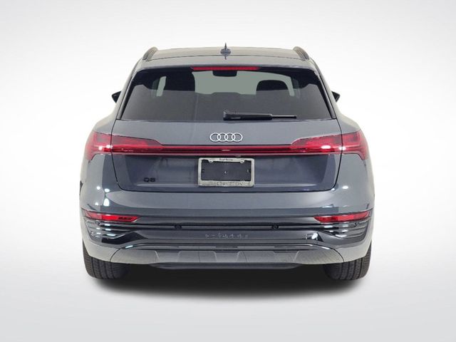 2024 Audi Q8 e-tron Premium Plus quattro - 22427011 - 3