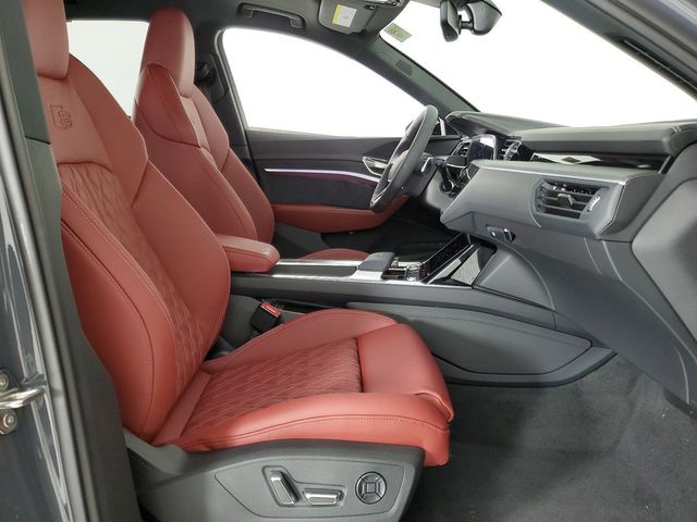 2024 Audi SQ8 e-tron Sportback Prestige quattro - 22224905 - 18