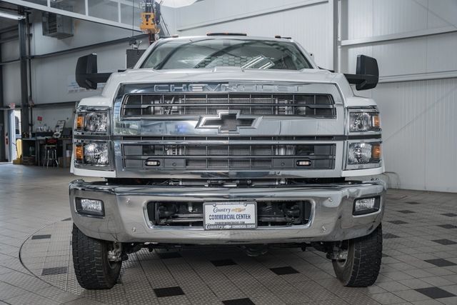 2024 Chevrolet Silverado 6500 HD Work Truck - 22868372 - 1