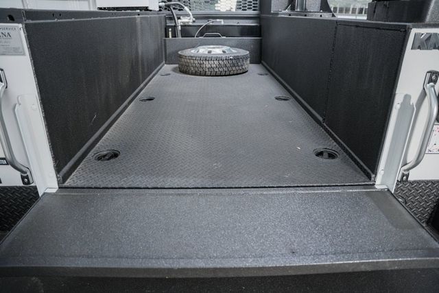 2024 Chevrolet Silverado 6500 HD Work Truck - 22868372 - 20