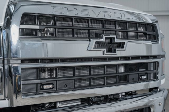 2024 Chevrolet Silverado 6500 HD Work Truck - 22868372 - 5