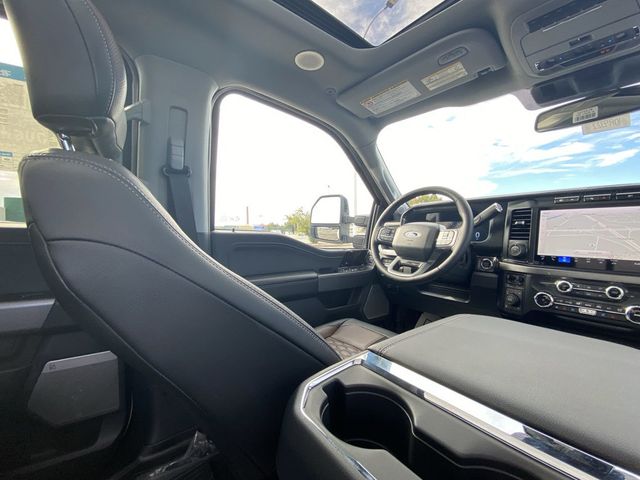 2024 Ford Super Duty F-250 SRW LARIAT - 22629740 - 14