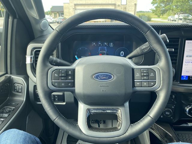2024 Ford Super Duty F-250 SRW LARIAT - 22629740 - 28