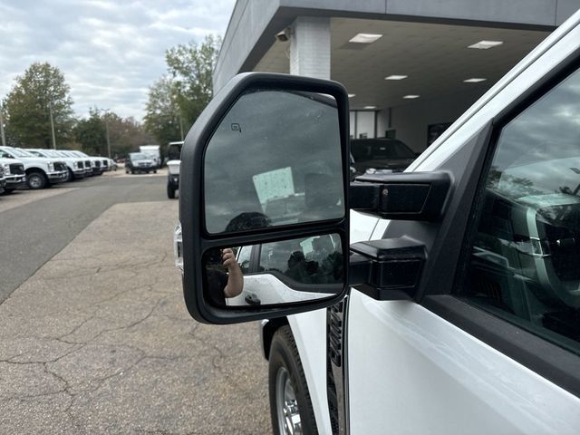 2024 Ford Super Duty F-250 SRW XL 2WD Crew Cab 8' Box - 22822477 - 11