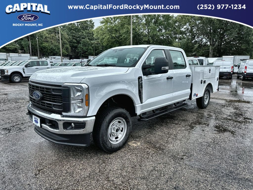 2024 Ford Super Duty F-250 SRW XL 4WD Crew Cab 8' Box - 22720192 | Video 1
