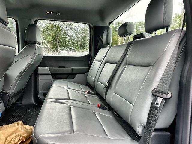2024 Ford Super Duty F-250 SRW XL 4WD Crew Cab 8' Box - 22720192 - 17