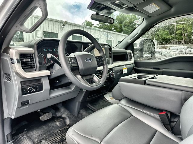 2024 Ford Super Duty F-250 SRW XL 4WD Crew Cab 8' Box - 22720192 - 19