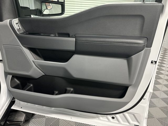 2024 Ford Super Duty F-450 DRW Cab-Chassis  - 22468011 - 68