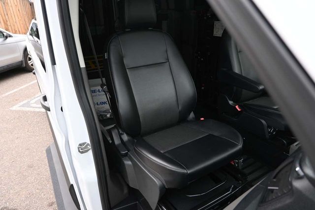 2024 Ford Transit Cargo Van T-150 148" Med Rf 8670 GVWR RWD - 22896358 - 15