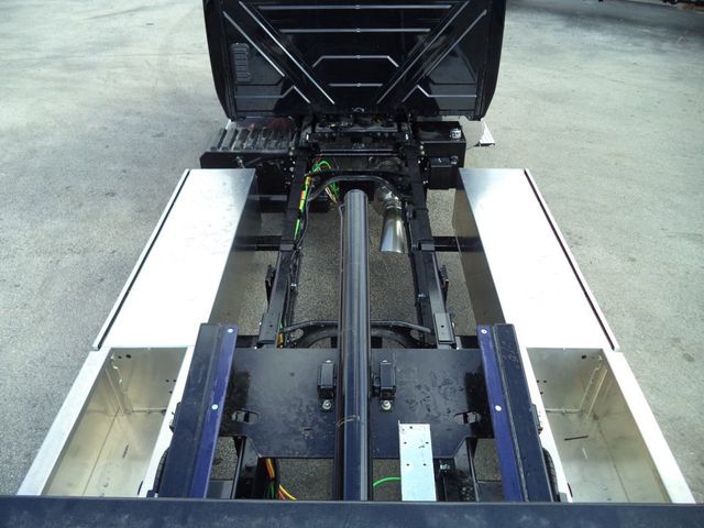 2024 International MV607 Extended Cab w/ 22ft Jerr-Dan Custom StepSide Classic Car Carrier - 21856415 - 40