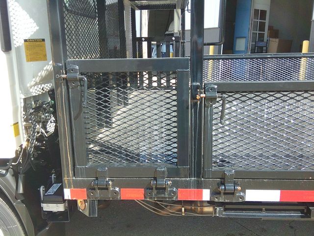 2024 Isuzu NPR GAS HD 2024 Isuzu 14'  Dove Tail Landscape Truck - 22283861 - 10