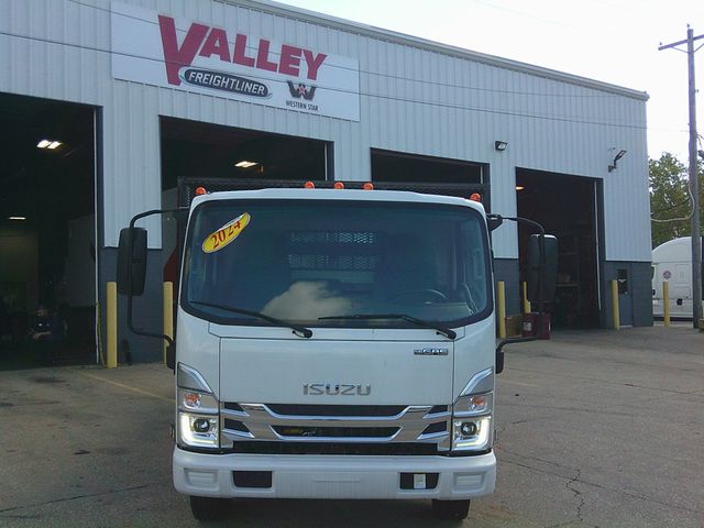 2024 Isuzu NPR GAS HD 2024 Isuzu 14'  Dove Tail Landscape Truck - 22283861 - 1