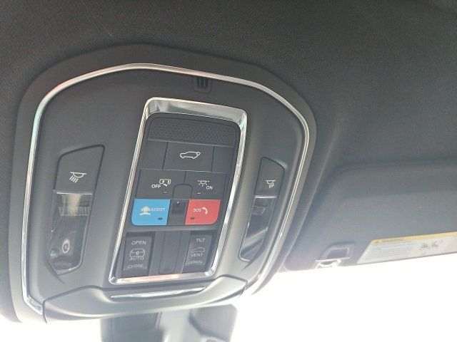 2024 Jeep Grand Cherokee Laredo - 22325802 - 22