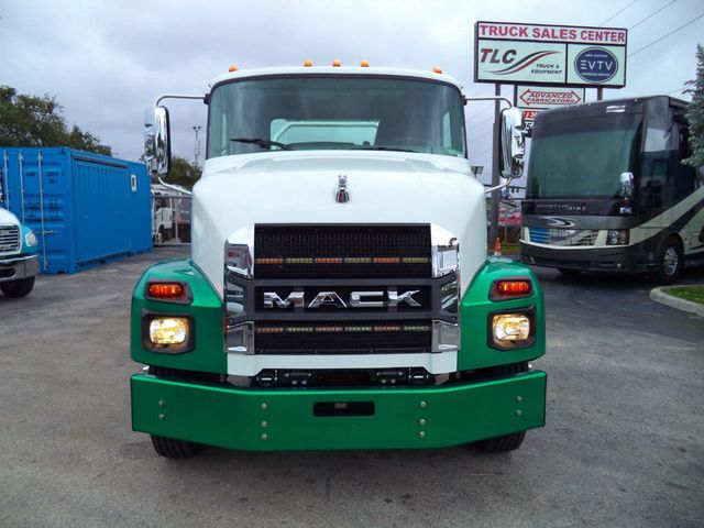 2024 Mack MD6 w/ 22ft Jerr-Dan Custom StepSide Classic Car Carrier - 21883927 - 28