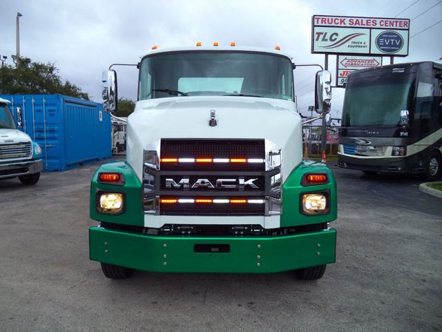2024 Mack MD6 w/ 22ft Jerr-Dan Custom StepSide Classic Car Carrier - 21883927 - 5