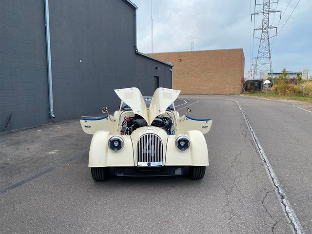 2024 Morgan Plus Four  - 22917095 - 32