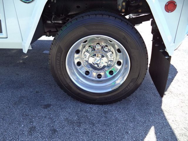 2024 Ram 5500 Laramie Crew Cab 4x4 w/ JerrDan MPL40 Wrecker 8 Ton Dual Winch Underlift - 22399961 - 14