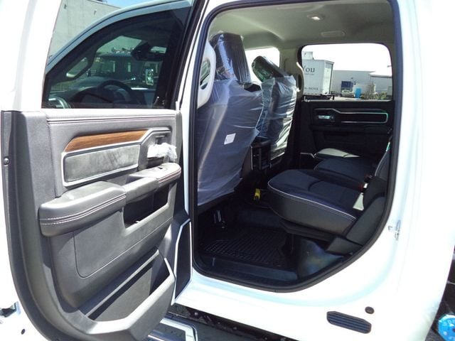2024 Ram 5500 Laramie Crew Cab 4x4 w/ JerrDan MPL40 Wrecker 8 Ton Dual Winch Underlift - 22399961 - 29