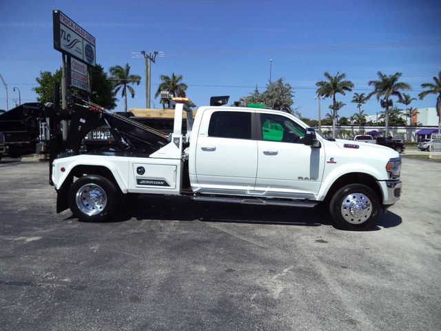 2024 Ram 5500 Laramie Crew Cab 4x4 w/ JerrDan MPL40 Wrecker 8 Ton Dual Winch Underlift - 22399961 - 7
