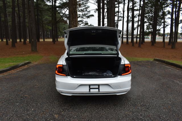 2024 Volvo S90 B6 AWD Plus - 22790263 - 17