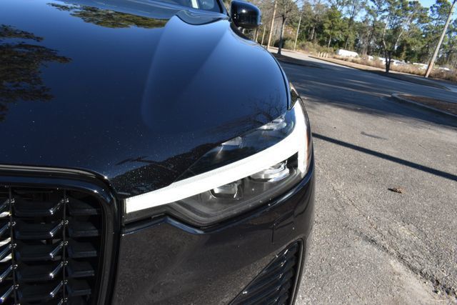 2024 Volvo XC60 Recharge Plug-In Hybrid T8 eAWD PHEV Core Dark Theme - 22790182 - 9