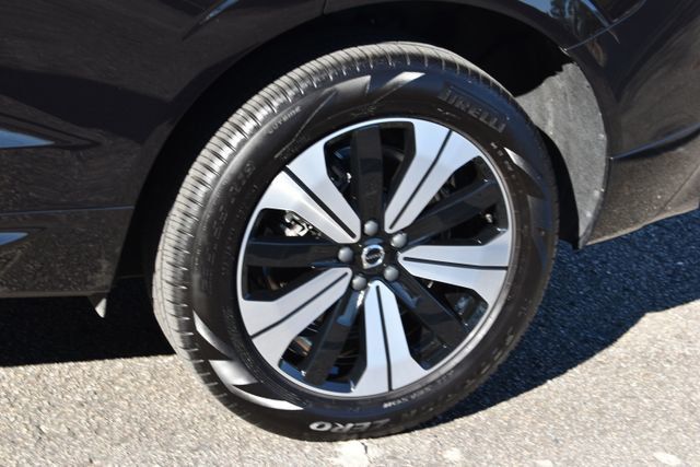 2024 Volvo XC60 Recharge Plug-In Hybrid T8 eAWD PHEV Core Dark Theme - 22790182 - 11