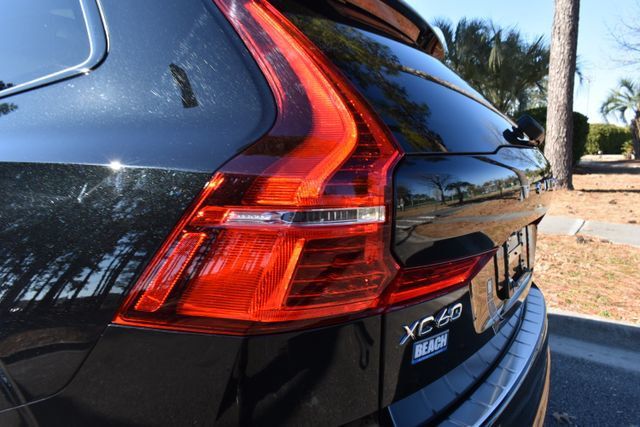 2024 Volvo XC60 Recharge Plug-In Hybrid T8 eAWD PHEV Core Dark Theme - 22790182 - 12