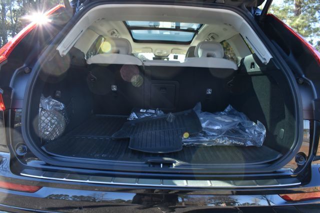 2024 Volvo XC60 Recharge Plug-In Hybrid T8 eAWD PHEV Core Dark Theme - 22790182 - 16